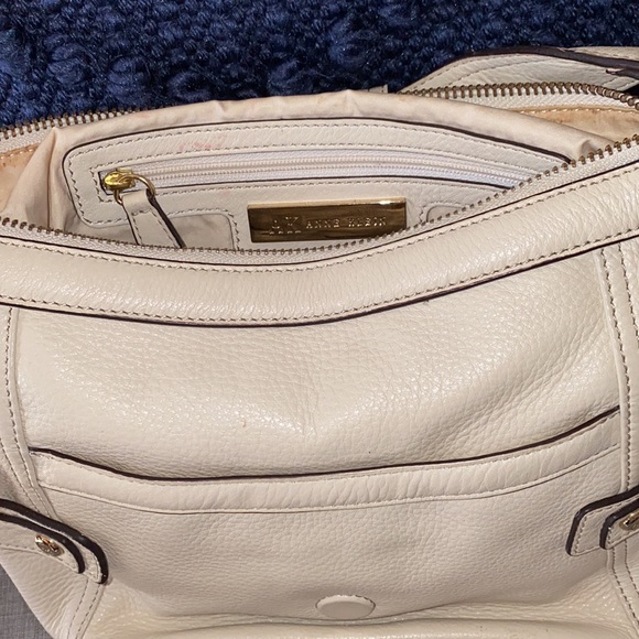 Cream Anne Klein Purse - Picture 6 of 6